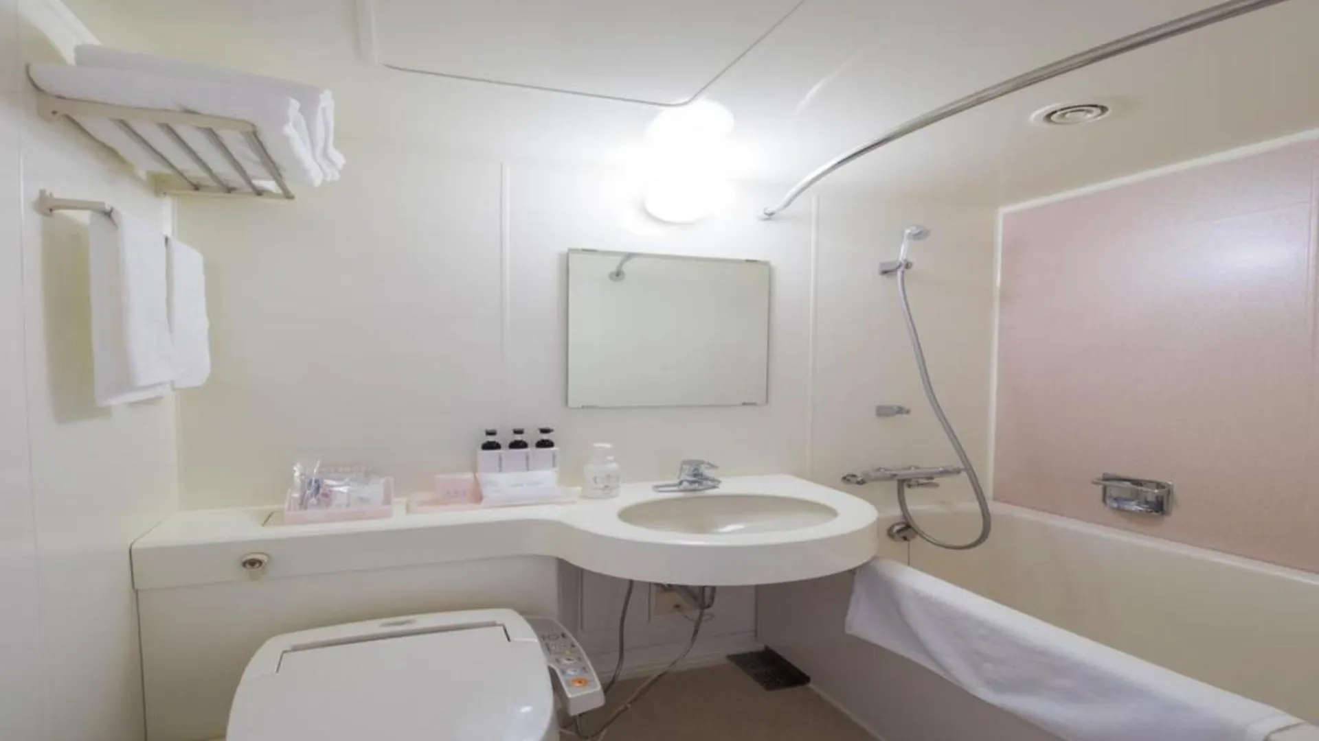 Hotel Shin Osaka / Vacation Stay 81542 0*,